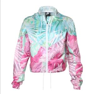 Nike Women's Floral Printed Woven Cropped Windbreaker Jacket